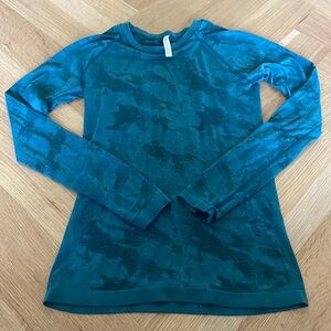 Athleta Women’s Momentum Seamless Top